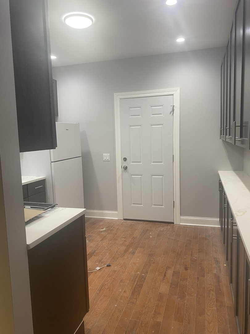12053 S Michigan Avenue, Chicago, IL 60628