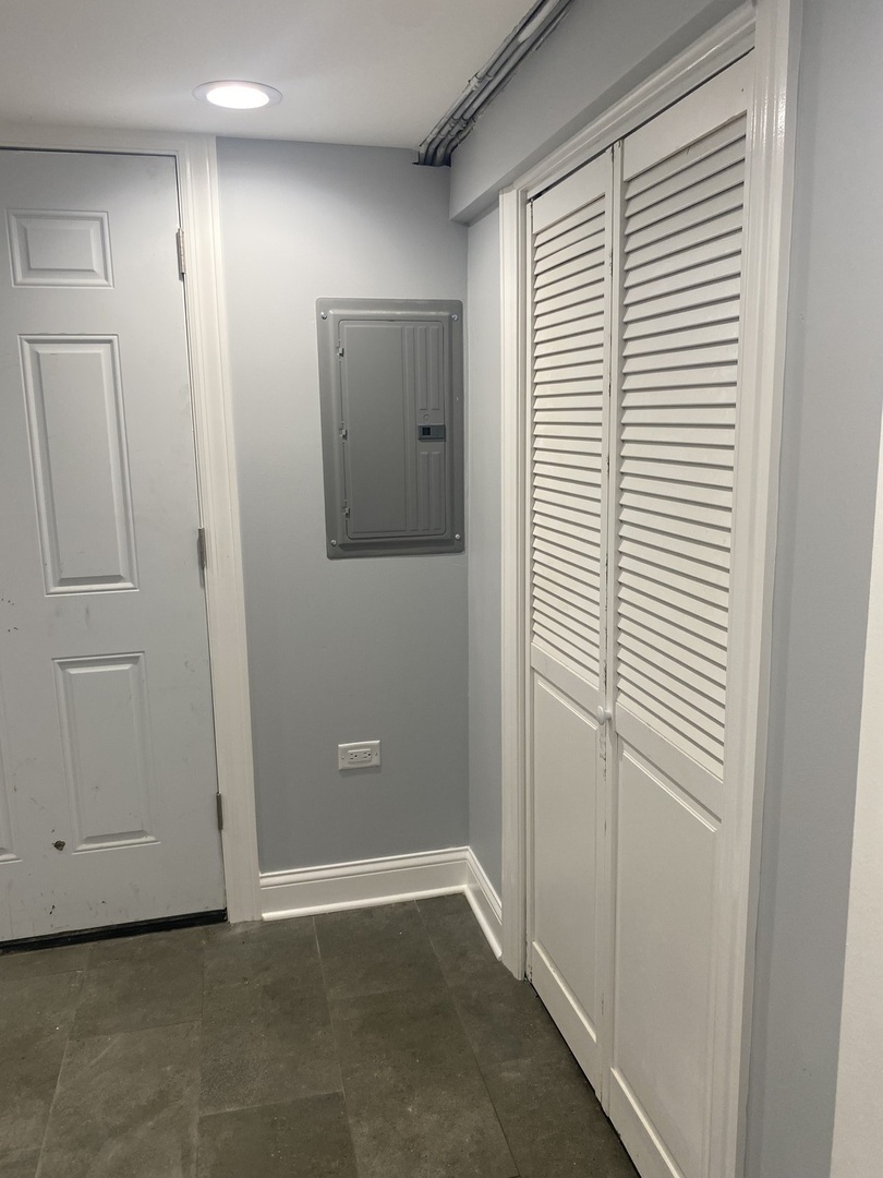 12053 S Michigan Avenue, Chicago, IL 60628