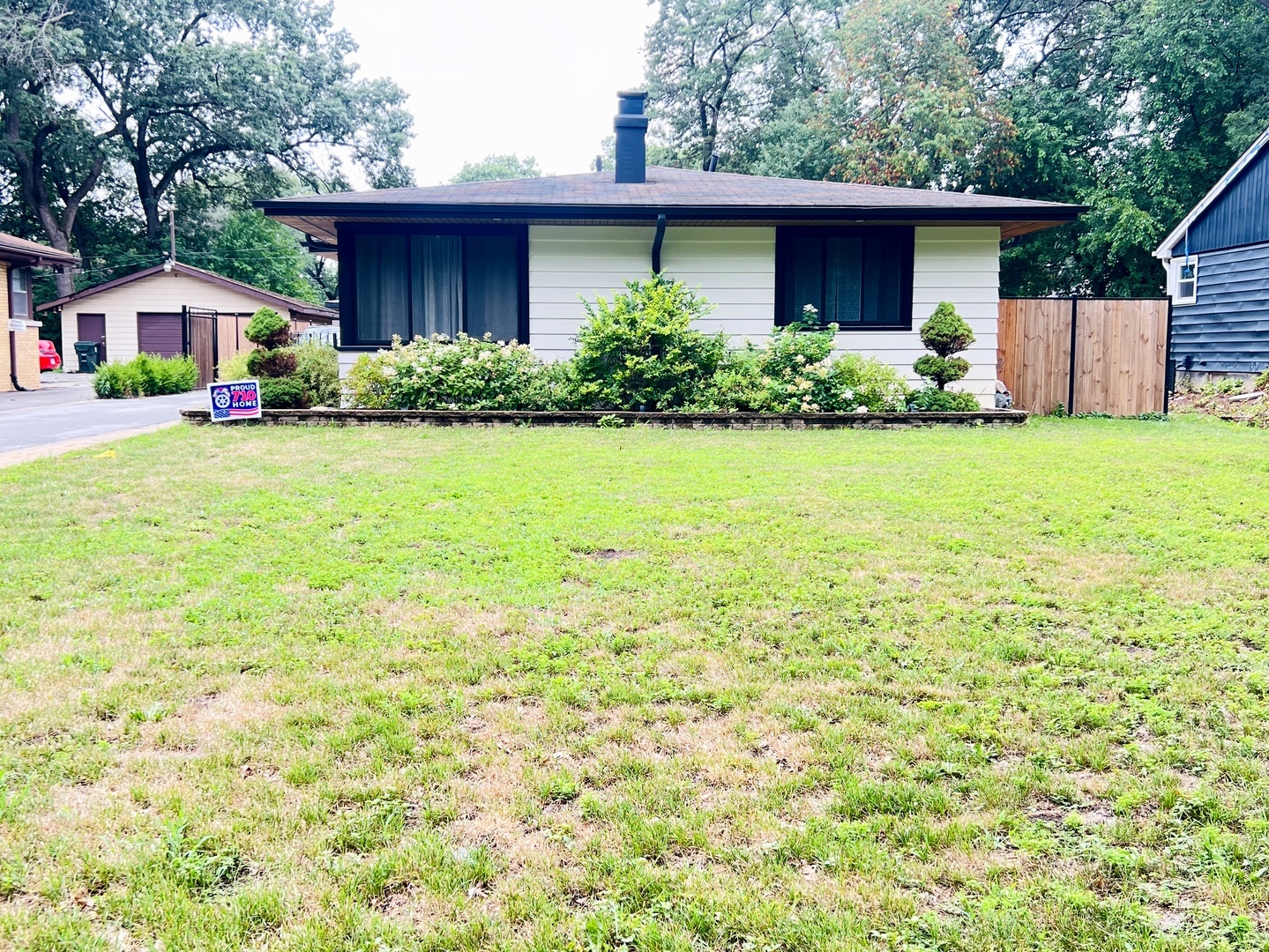17750 Clyde Avenue, Lansing, IL 60438