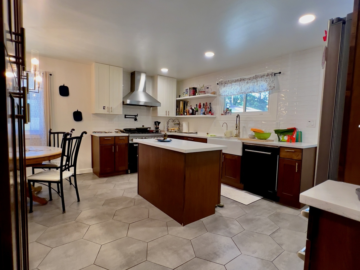 17750 Clyde Avenue, Lansing, IL 60438