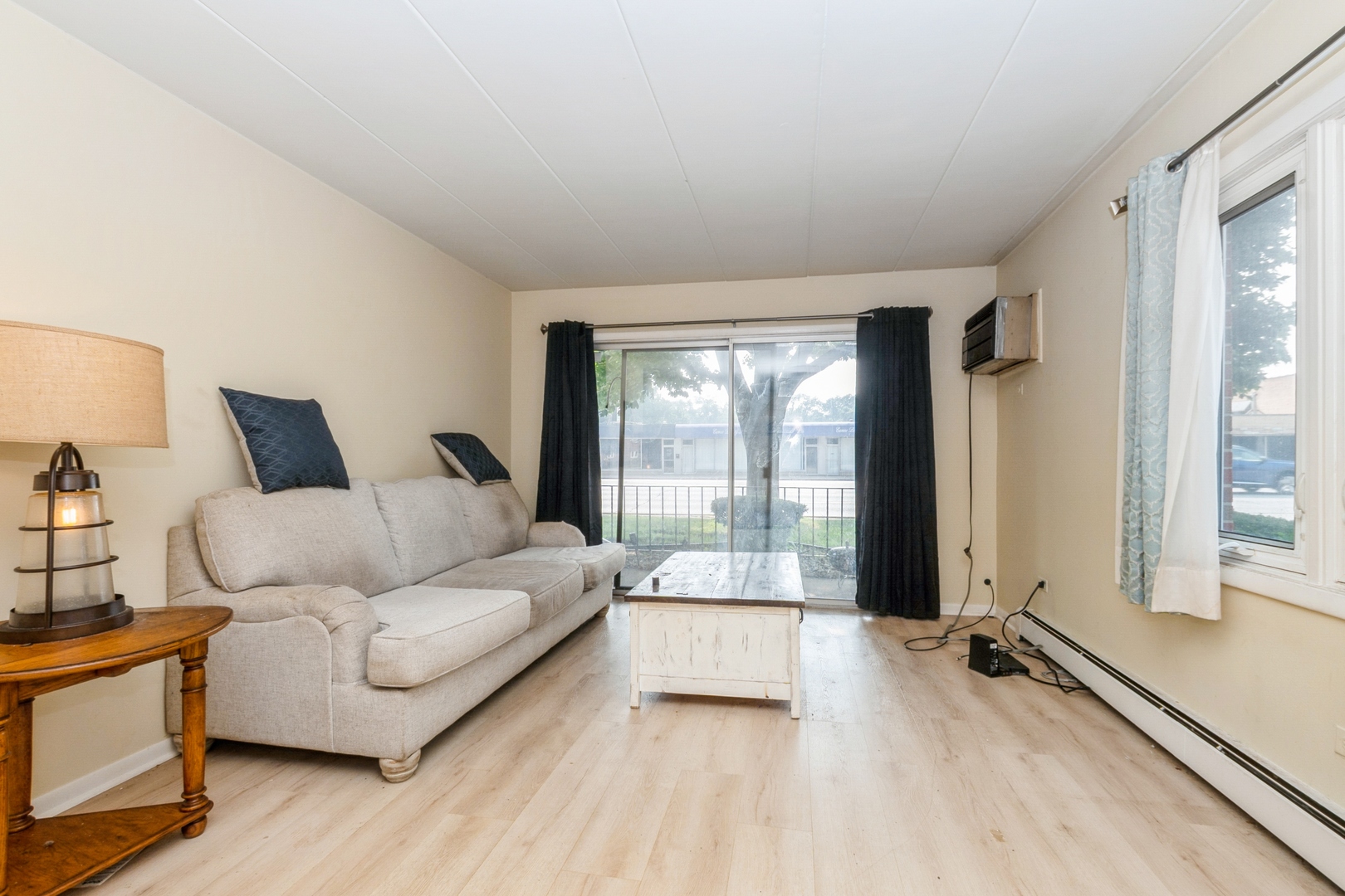 9721 S Cicero Avenue #1A, Oak Lawn, IL 60453