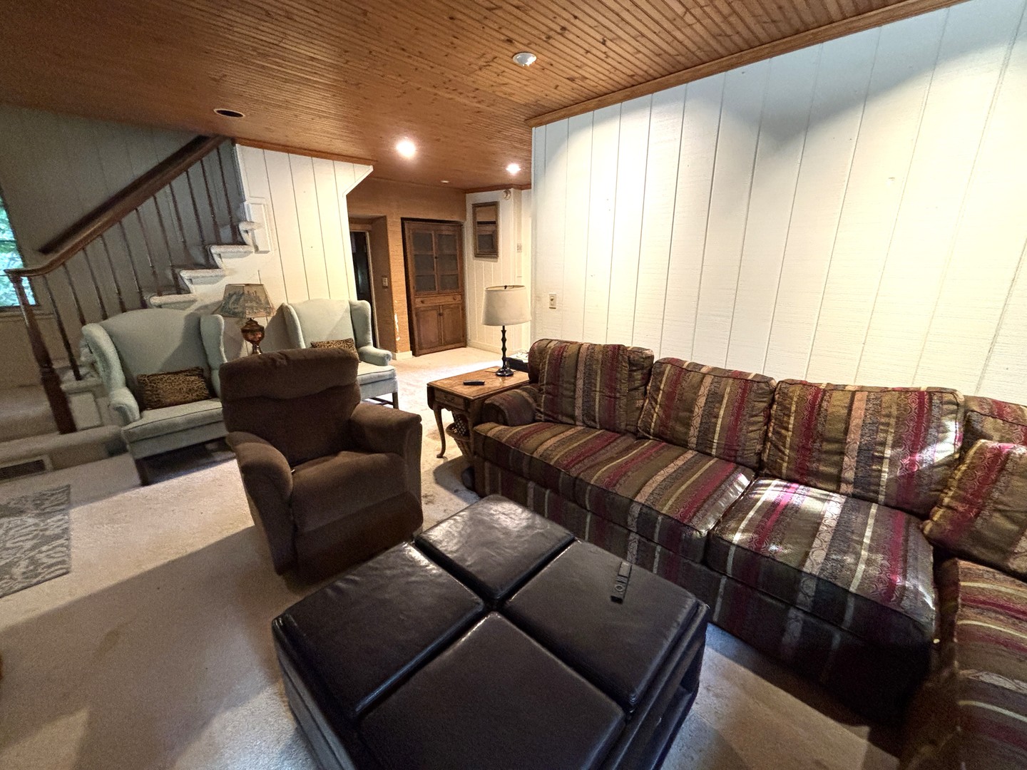 29W101 Morris Court, Warrenville, IL 60555