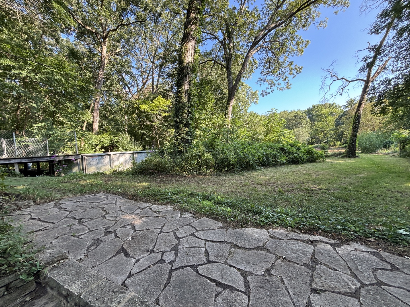 29W101 Morris Court, Warrenville, IL 60555