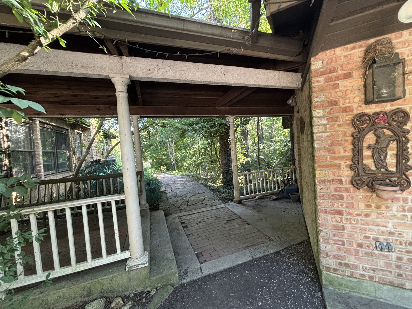 29W101 Morris Court, Warrenville, IL 60555