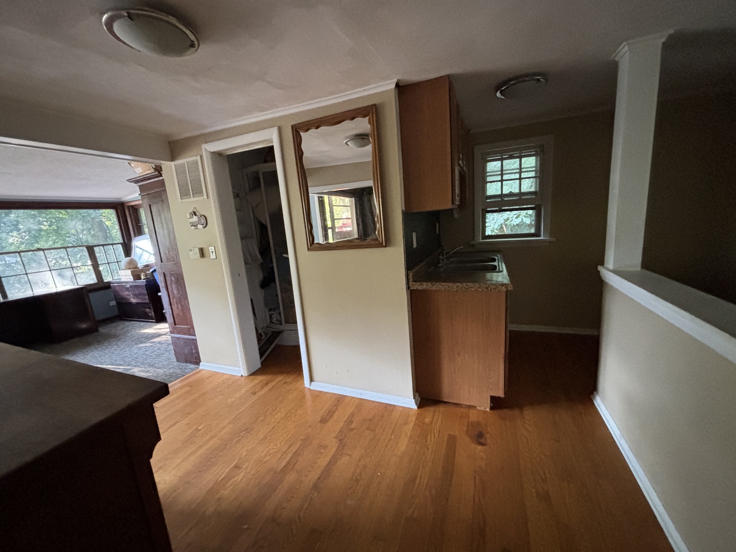 29W101 Morris Court, Warrenville, IL 60555