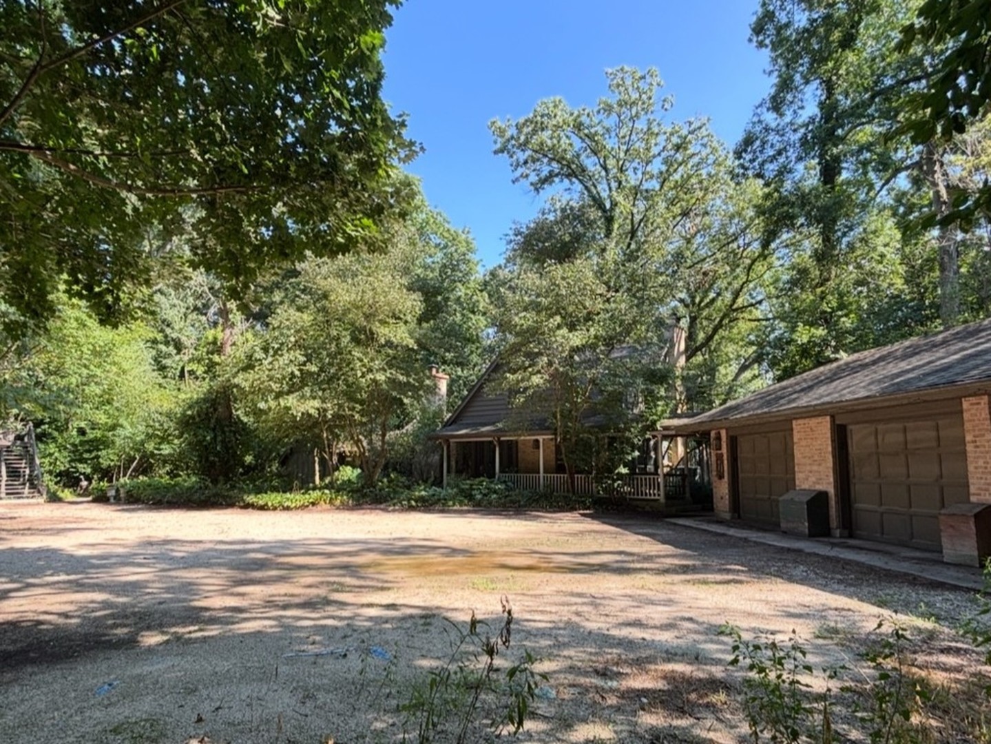 29W101 Morris Court, Warrenville, IL 60555