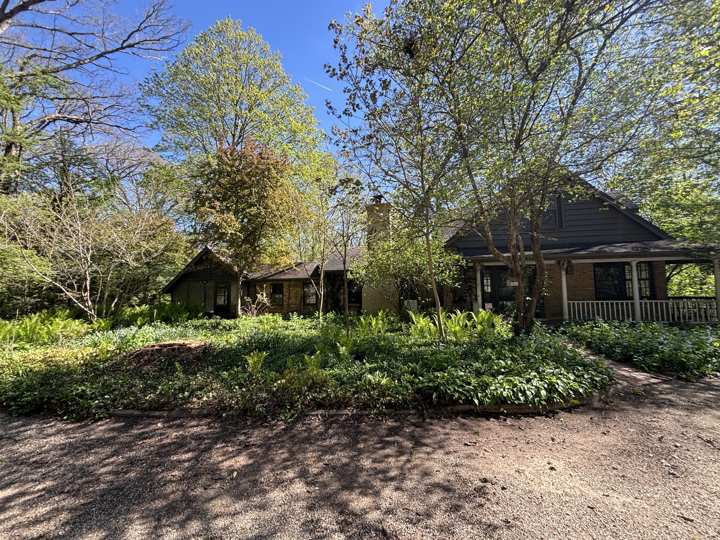 29W101 Morris Court, Warrenville, IL 60555