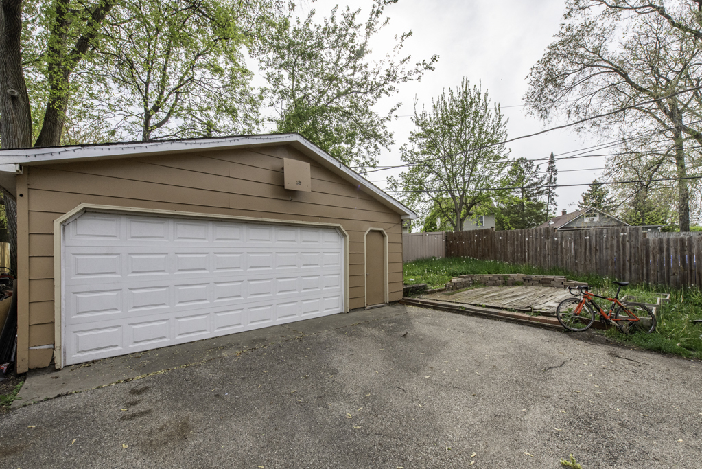 19451 W Hoag Court, Mundelein, IL 60060