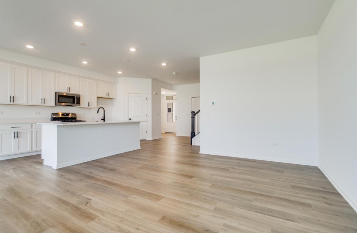 25447 W Emory Lane, Plainfield, IL 60544