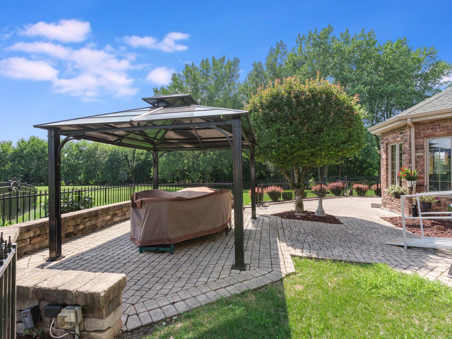 12451 Anand Brook Drive, Orland Park, IL 60467