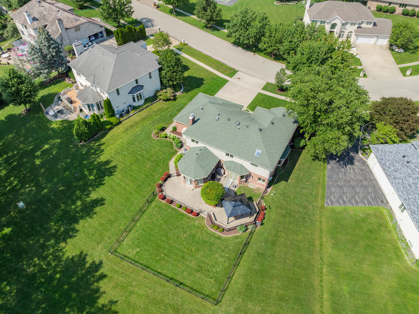 12451 Anand Brook Drive, Orland Park, IL 60467