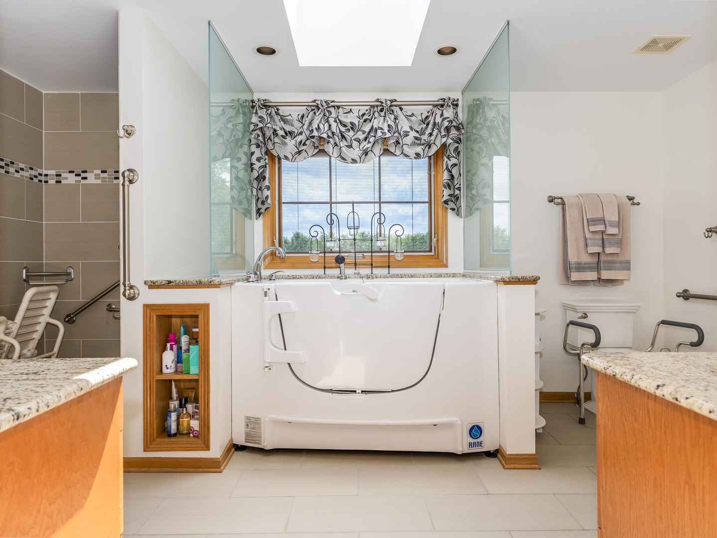 12451 Anand Brook Drive, Orland Park, IL 60467