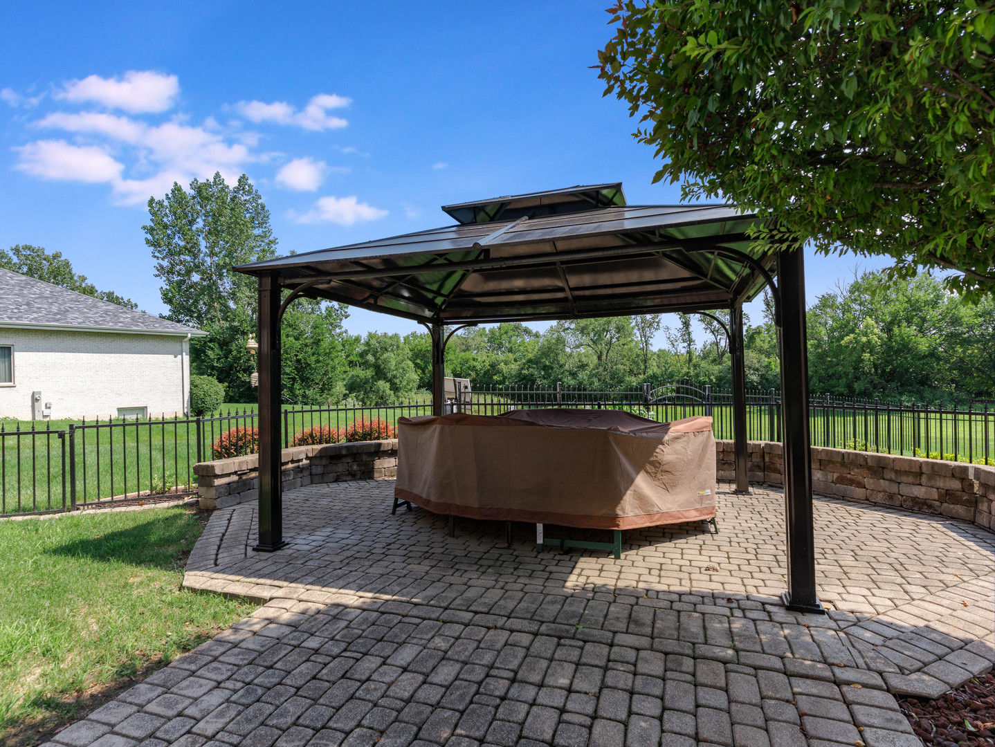 12451 Anand Brook Drive, Orland Park, IL 60467