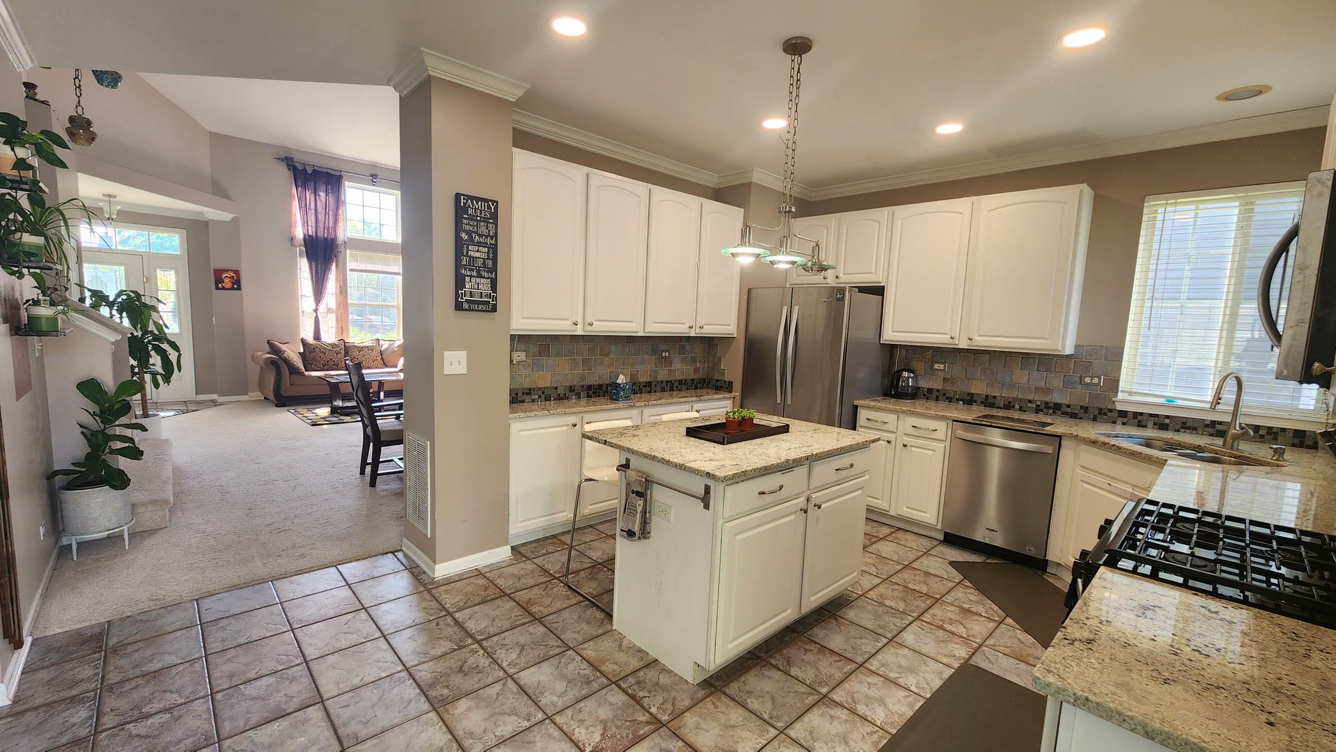 1759 Ellington Drive, Aurora, IL 60503