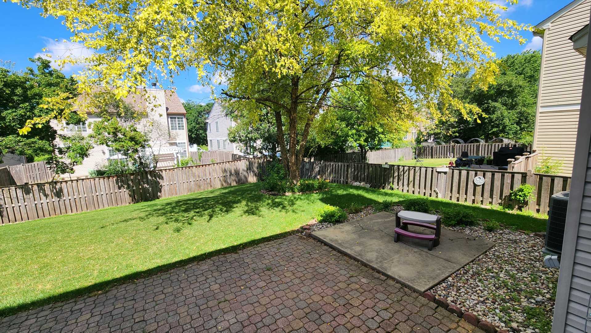 1759 Ellington Drive, Aurora, IL 60503