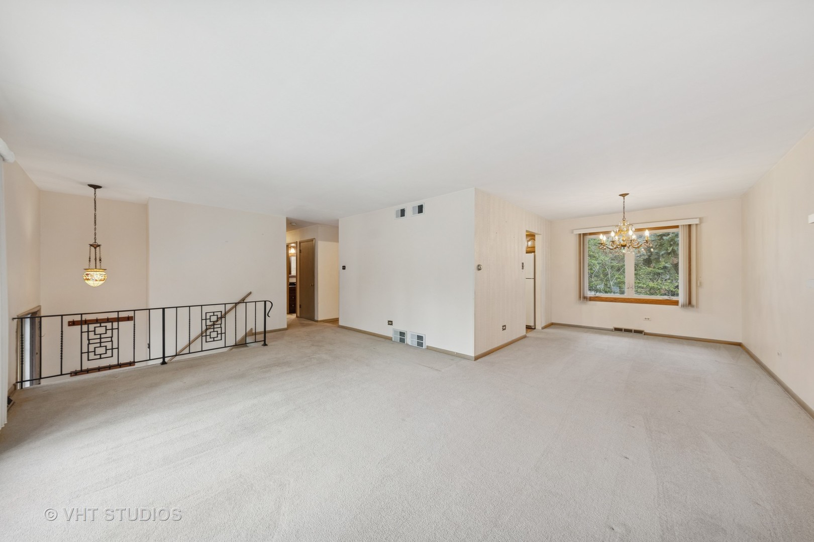 6501 Forestview Drive, Oak Forest, IL 60452