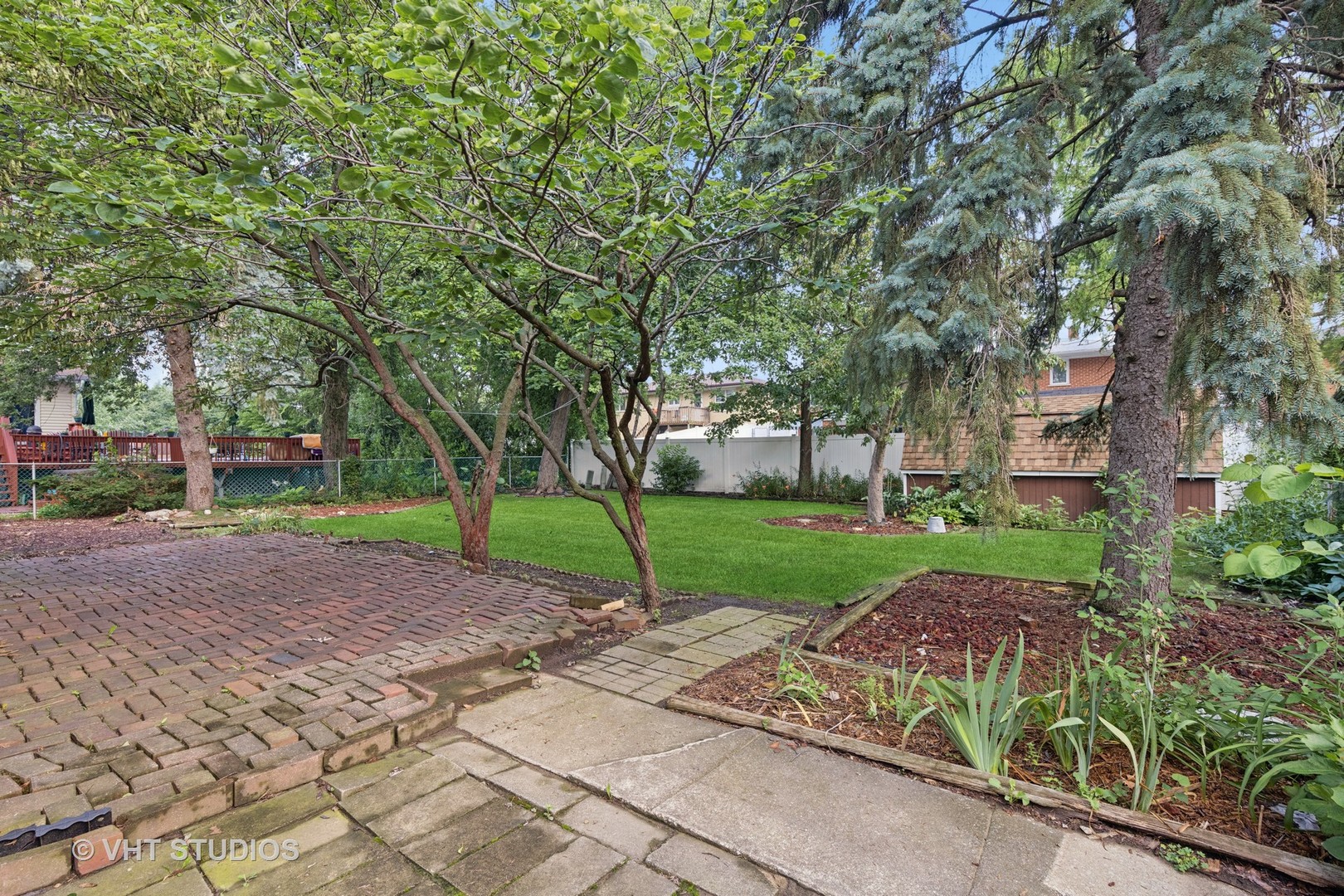 6501 Forestview Drive, Oak Forest, IL 60452