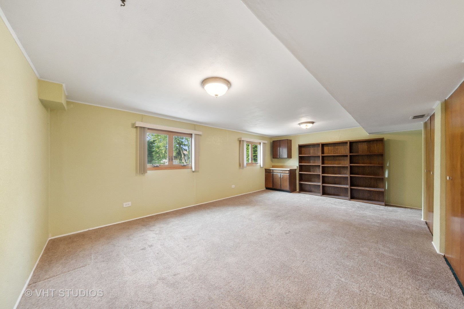 6501 Forestview Drive, Oak Forest, IL 60452