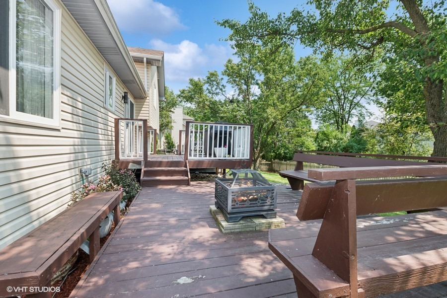 132 S Vincent Drive, Bolingbrook, IL 60490