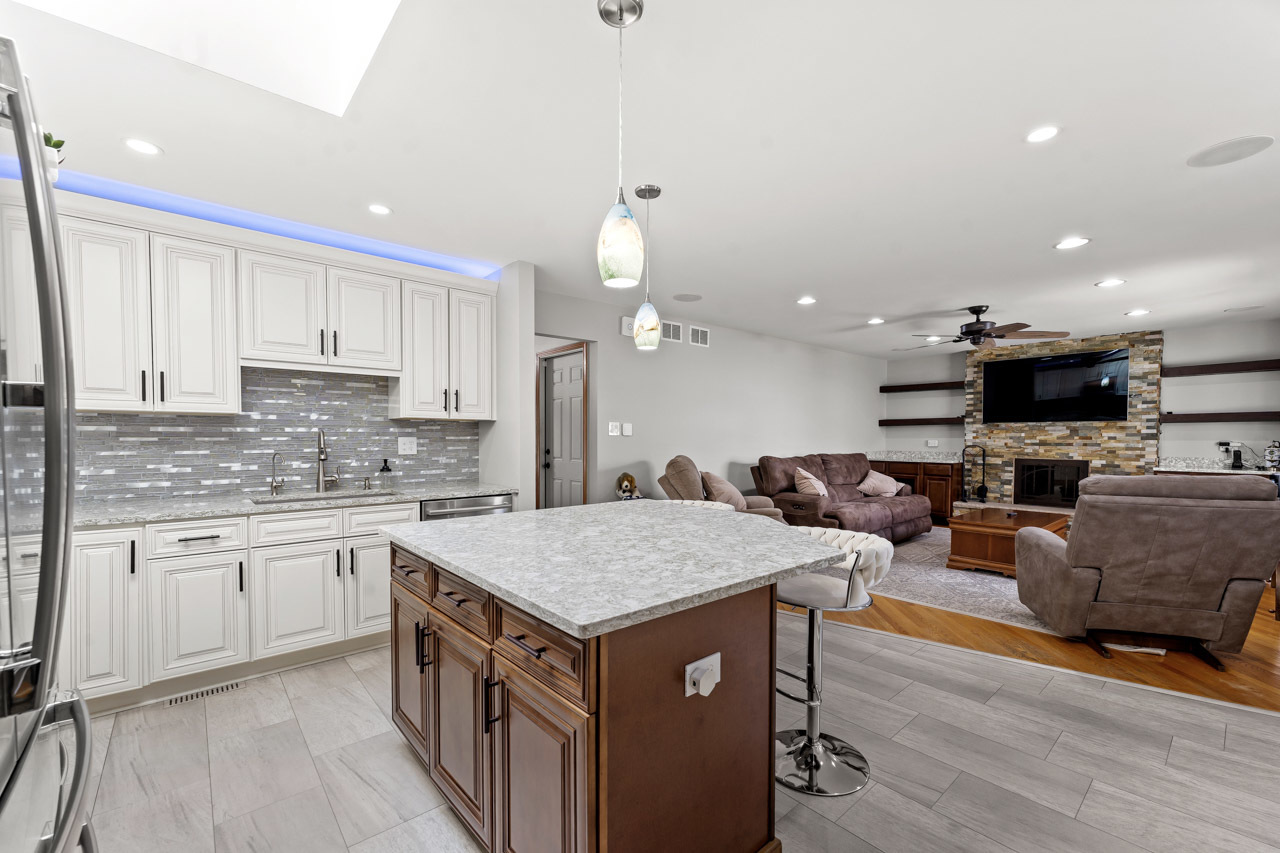 20526 S Grand Prairie Lane, Frankfort, IL 60423