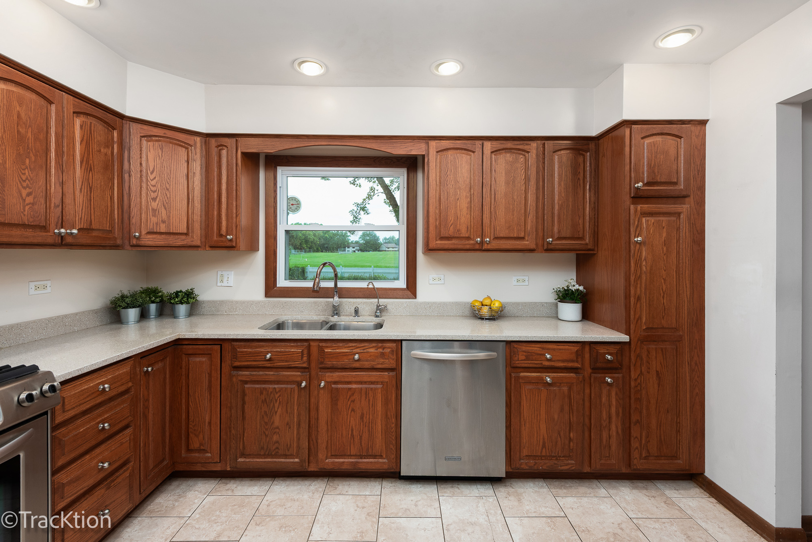 740 61ST Street, Downers Grove, IL 60516