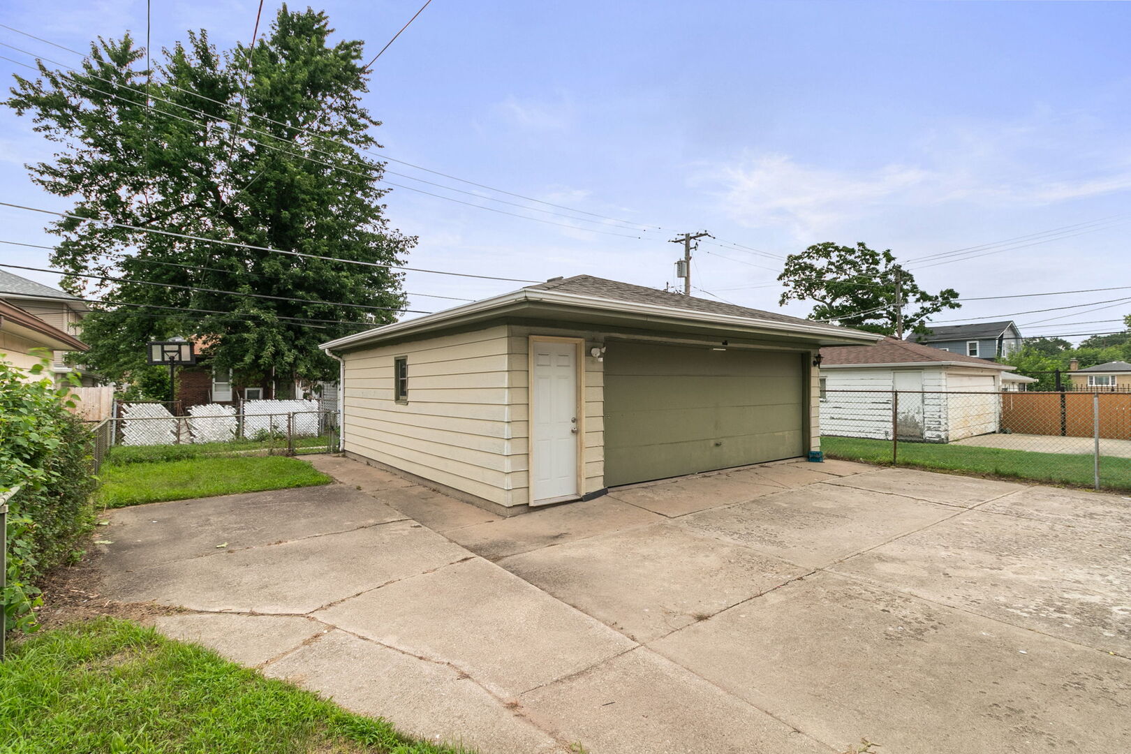 216 Warren Street, Calumet City, IL 60409