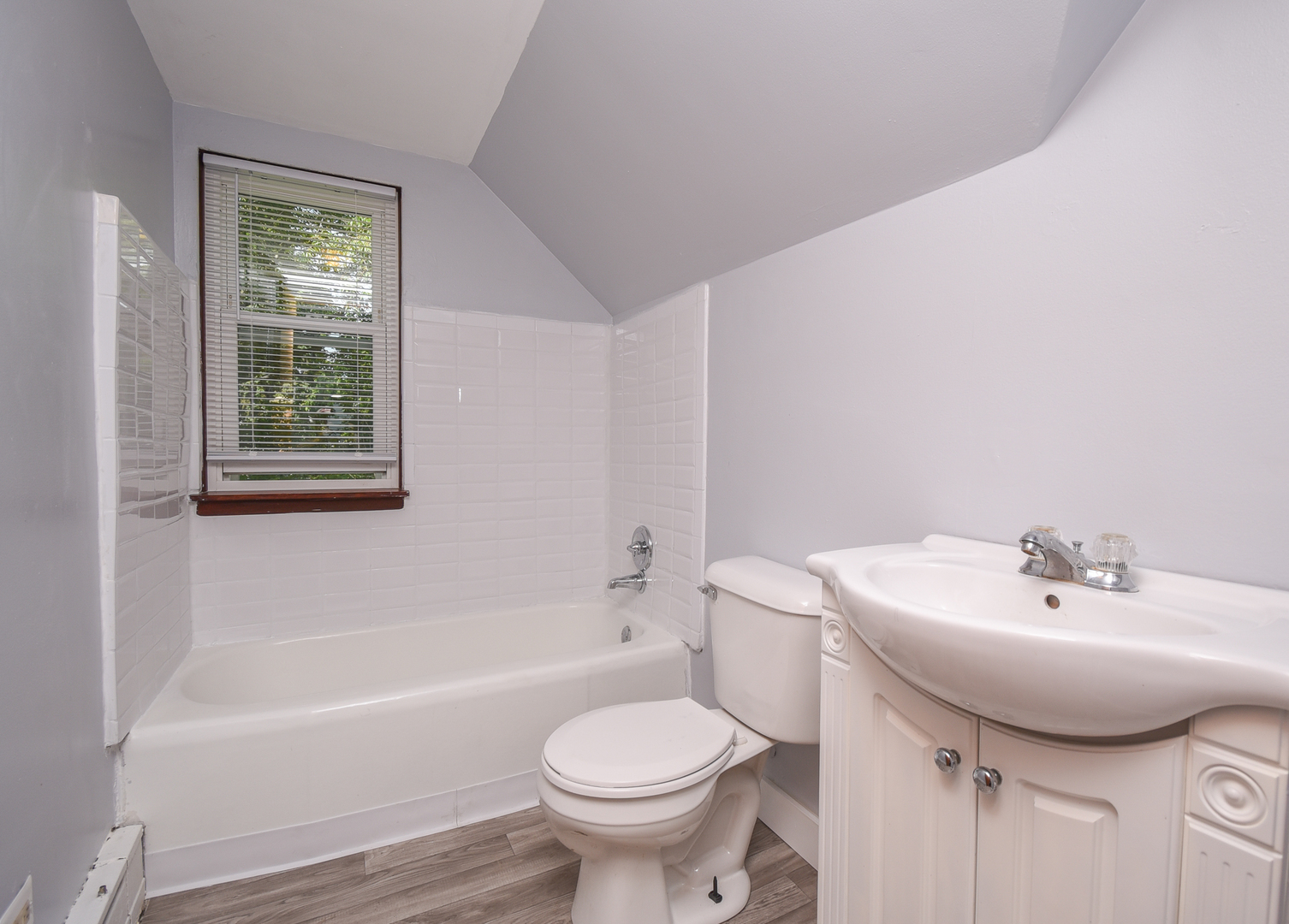 1807 16th Street, North Chicago, IL 60064