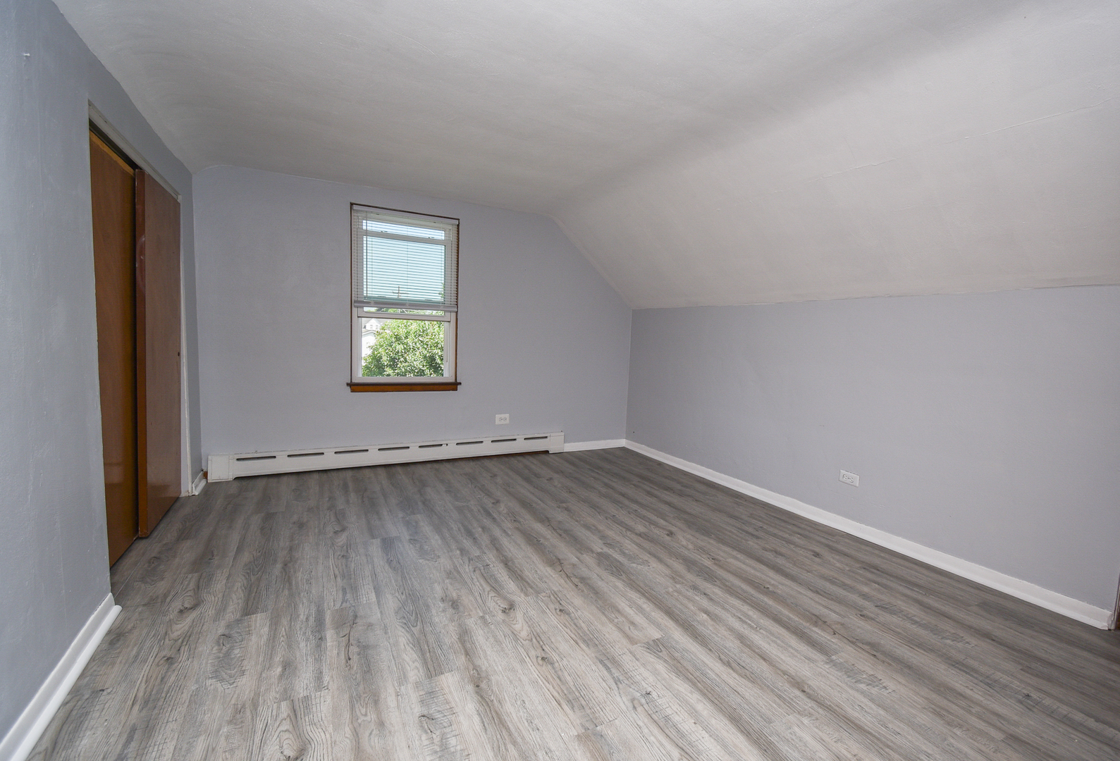 1807 16th Street, North Chicago, IL 60064