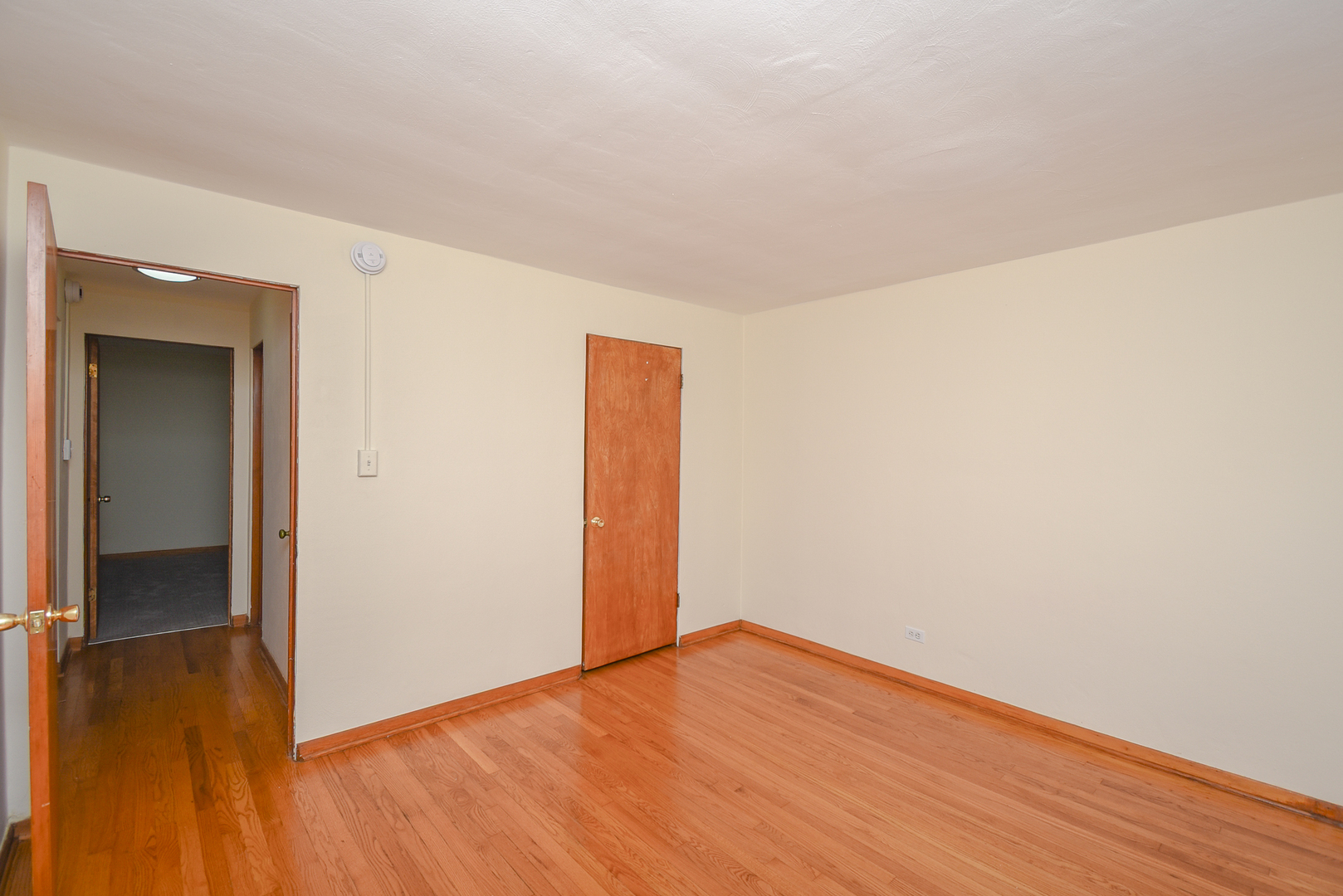 1807 16th Street, North Chicago, IL 60064
