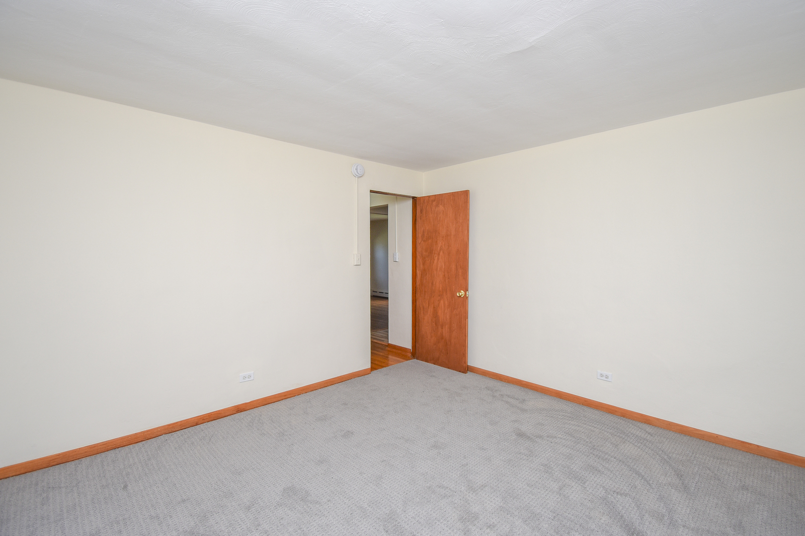 1807 16th Street, North Chicago, IL 60064