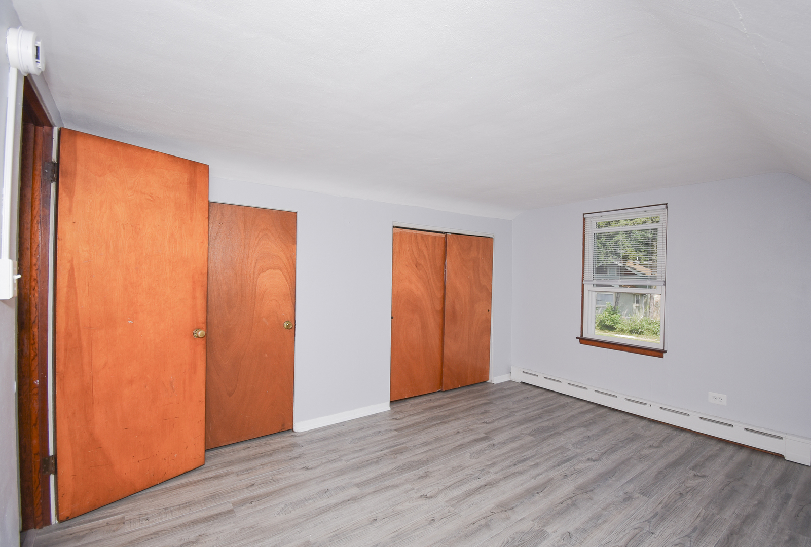 1807 16th Street, North Chicago, IL 60064