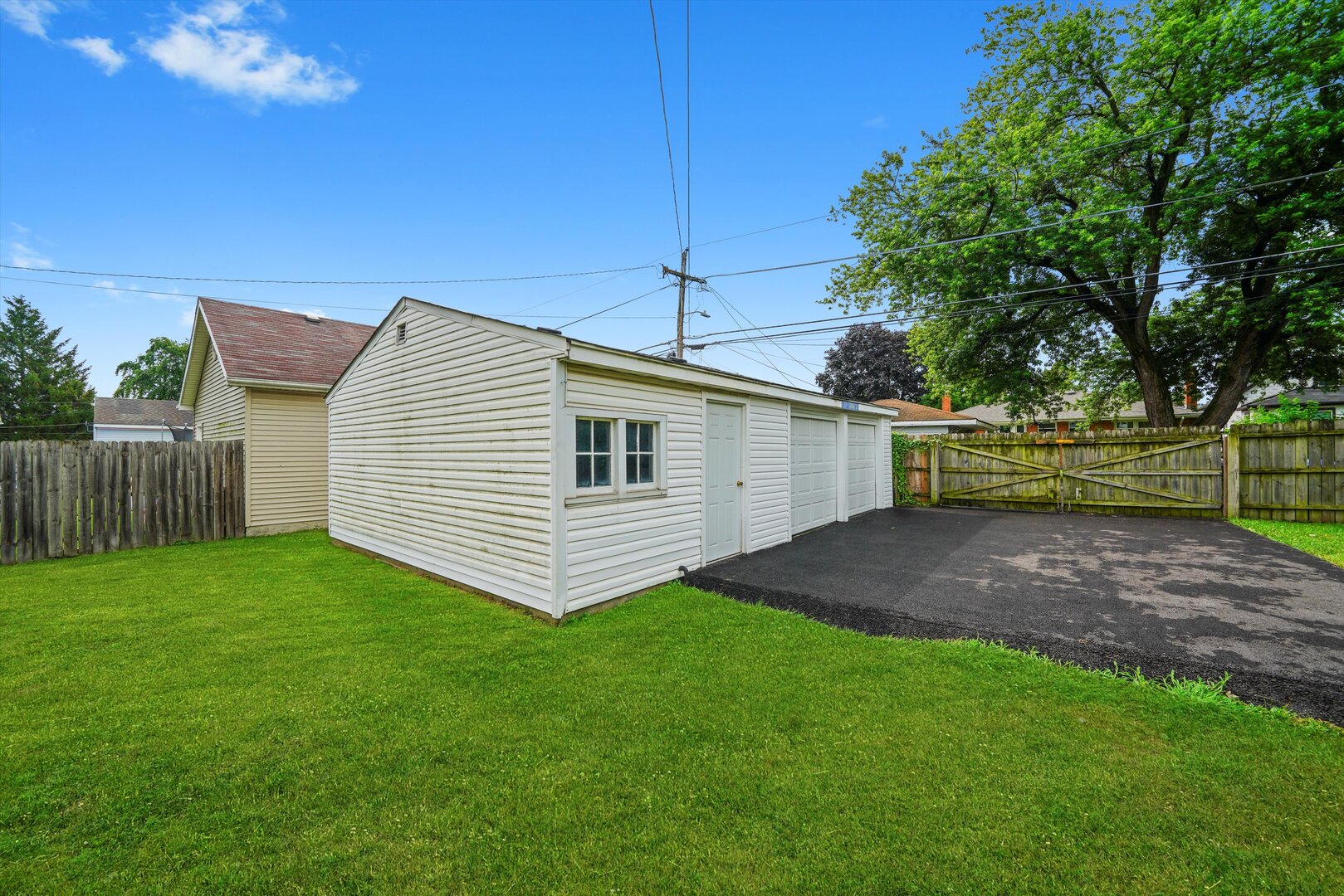 2059 Market Street, Blue Island, IL 60406