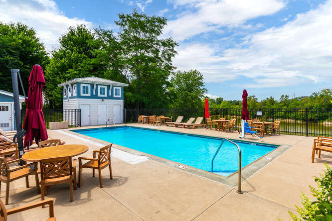 9 Windward Way, Ottawa, IL 61350