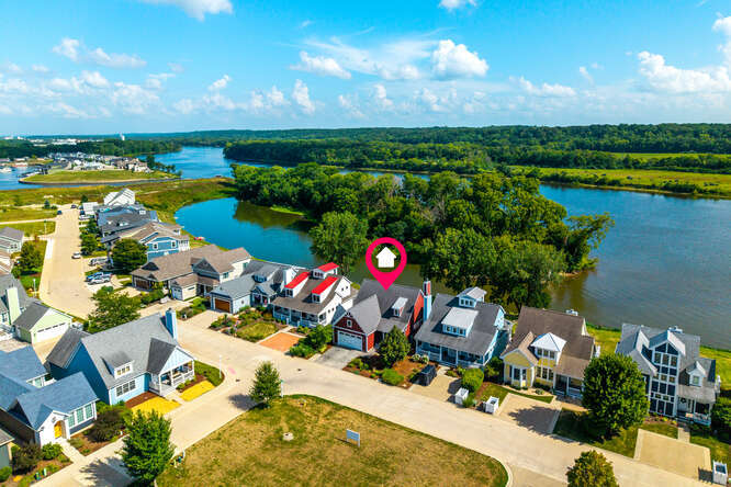 9 Windward Way, Ottawa, IL 61350