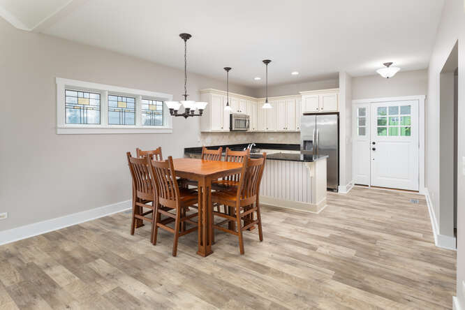 9 Windward Way, Ottawa, IL 61350