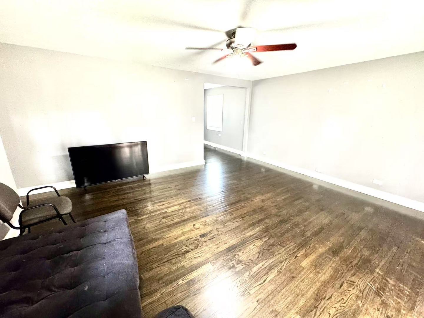 430 N Lincoln Avenue, Villa Park, IL 60181