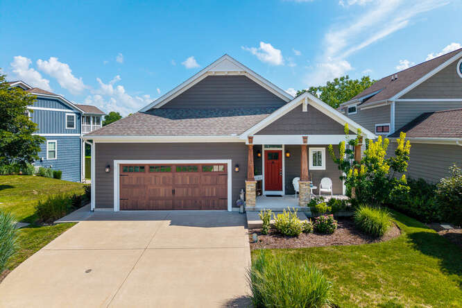 17 Windward Way, Ottawa, IL 61350