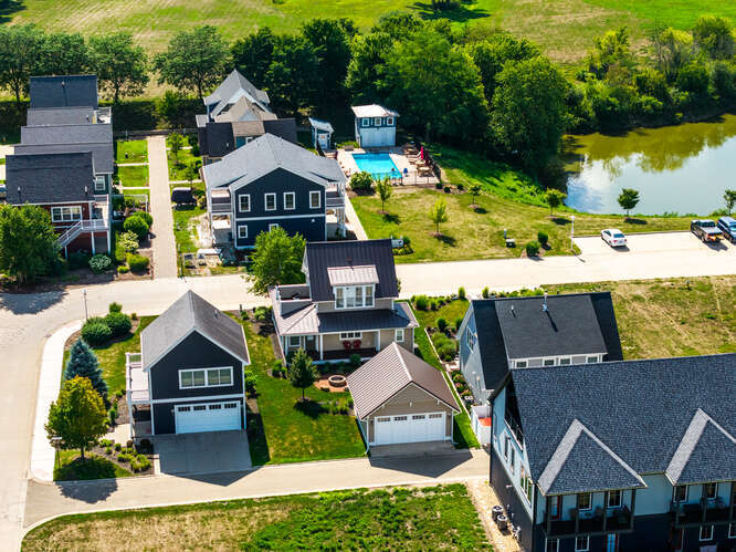 12 Great Loop, Ottawa, IL 61350