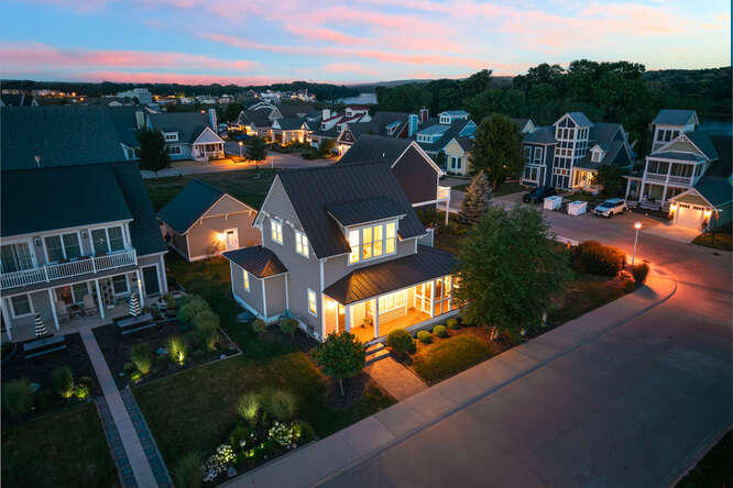 12 Great Loop, Ottawa, IL 61350