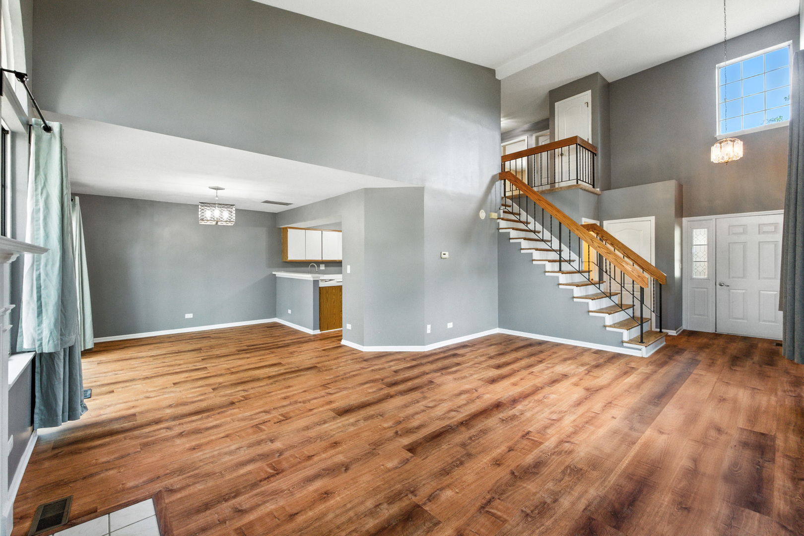 1400 Club Drive, Glendale Heights, IL 60139