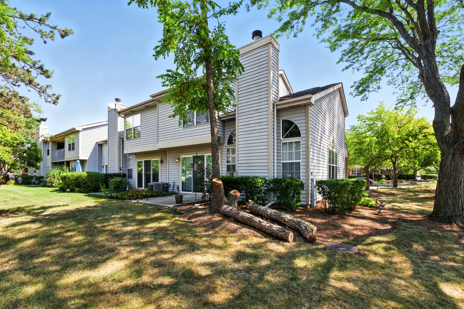 1400 Club Drive, Glendale Heights, IL 60139
