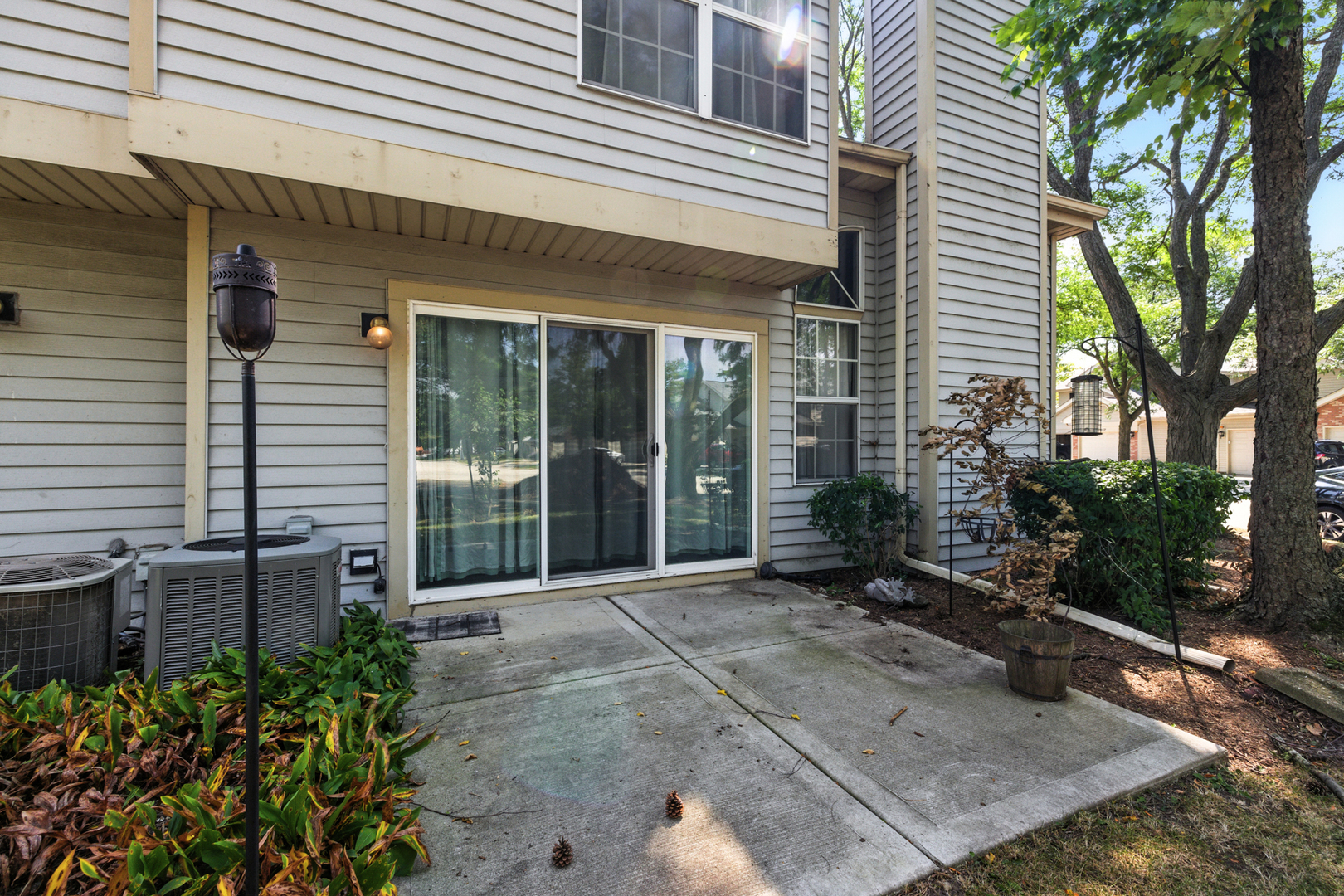 1400 Club Drive, Glendale Heights, IL 60139