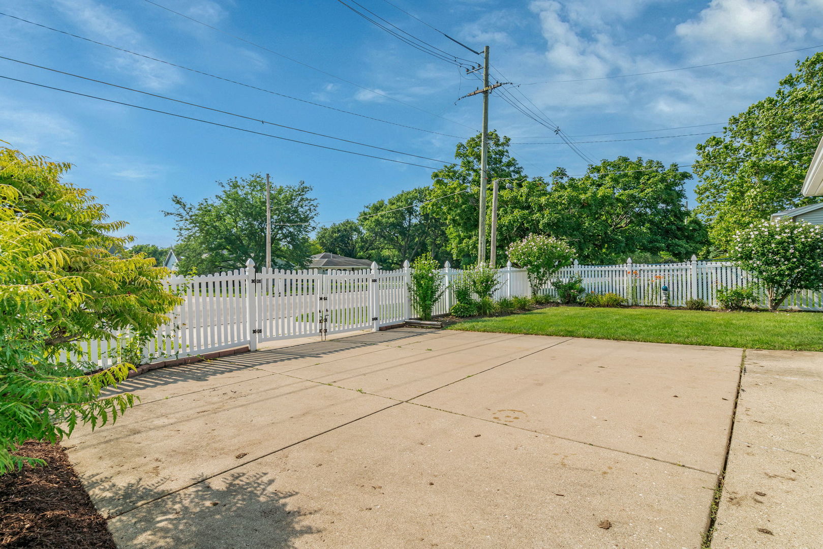 1102 Basin Drive, Lockport, IL 60441