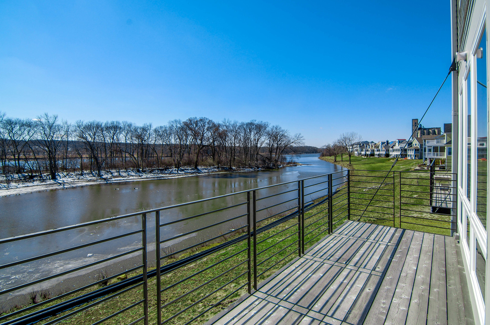 43 Windward Way, Ottawa, IL 61350