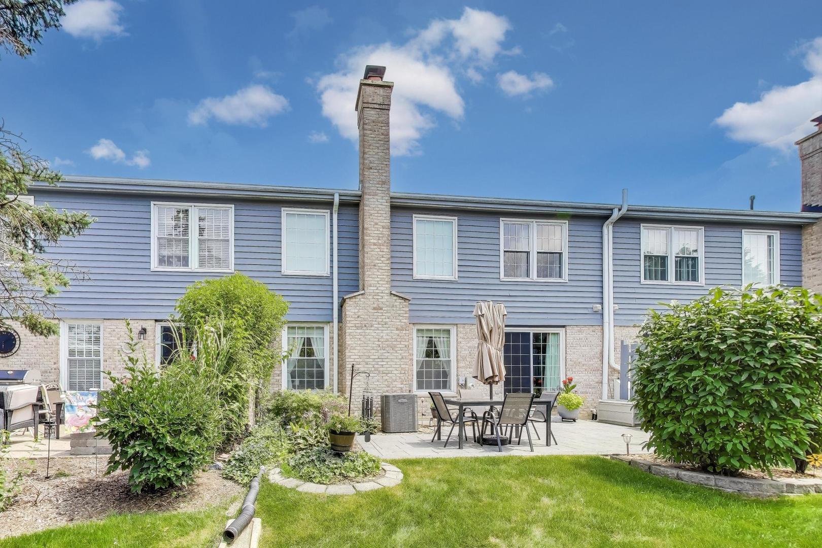 286 Benton Lane, Bloomingdale, IL 60108
