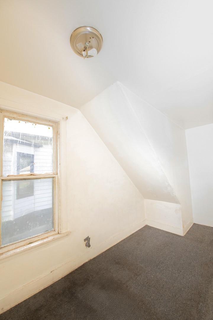 10240 S Indiana Avenue, Chicago, IL 60628