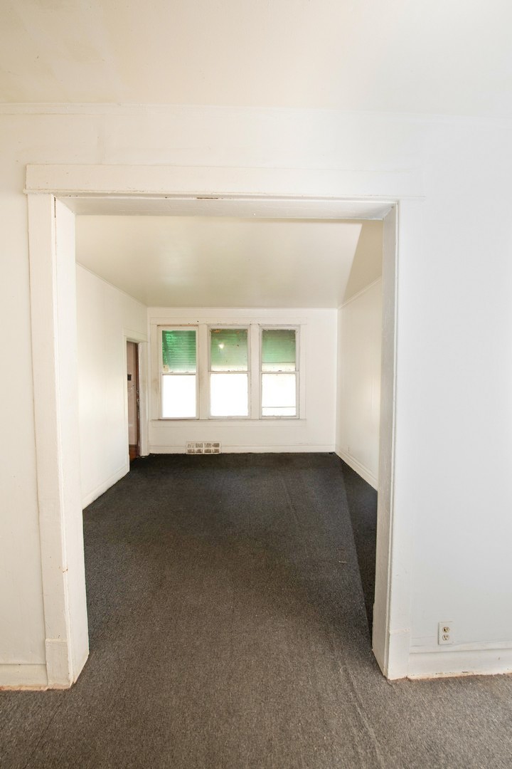 10240 S Indiana Avenue, Chicago, IL 60628
