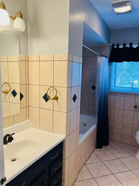 602 N Rumple Lane, Addison, IL 60101