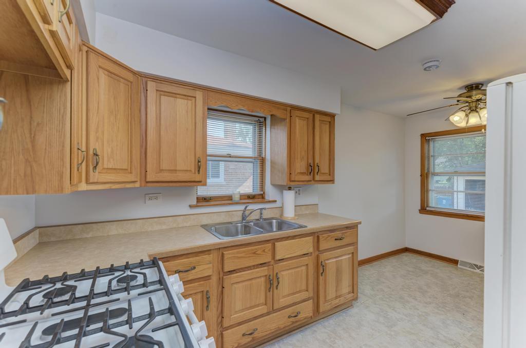 417 S Princeton Avenue, Itasca, IL 60143