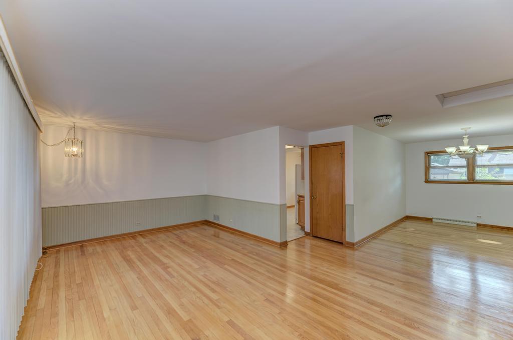 417 S Princeton Avenue, Itasca, IL 60143